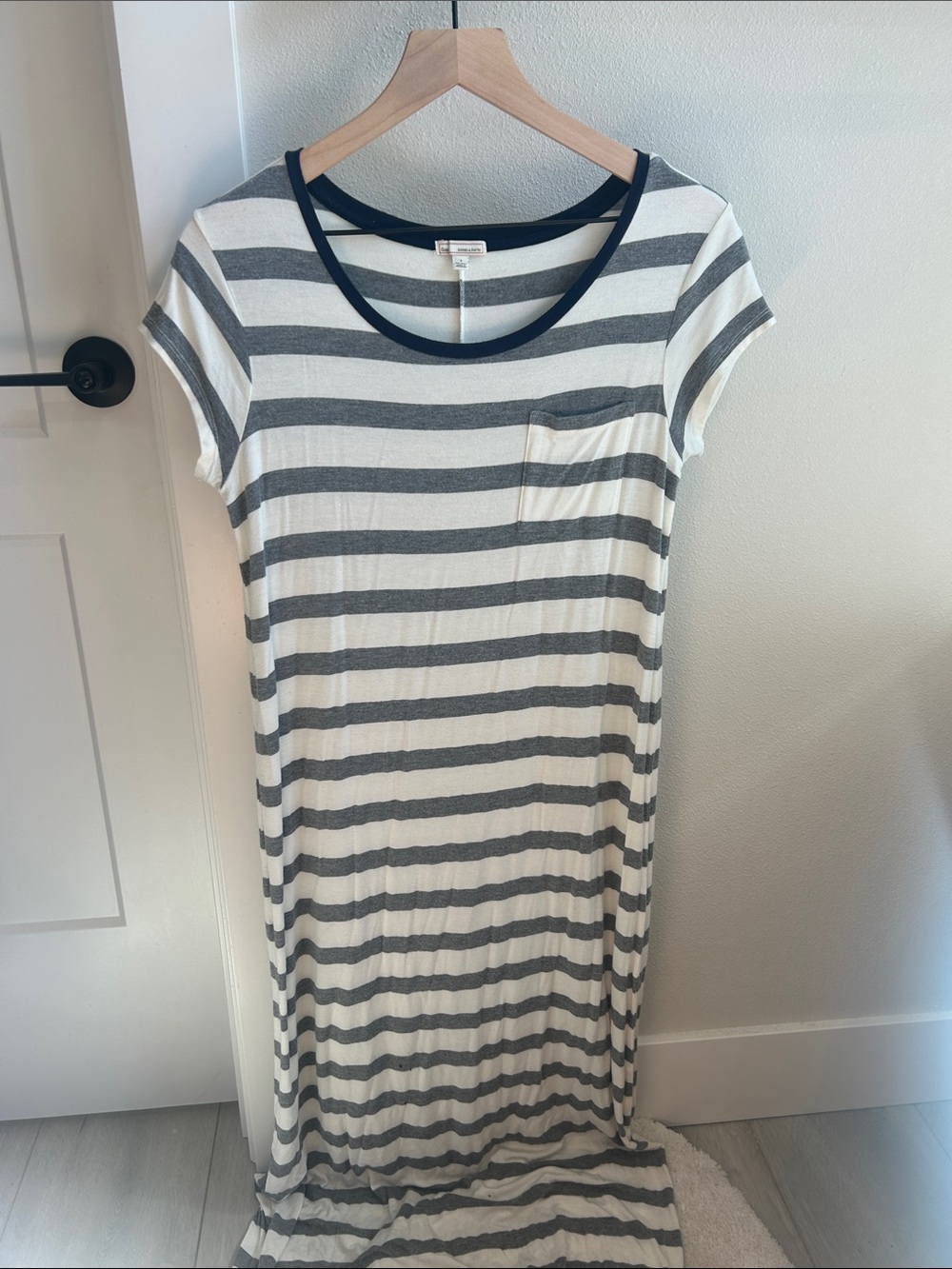 GAP Striped Short-Sleeve Maxi Dress in White and Gray